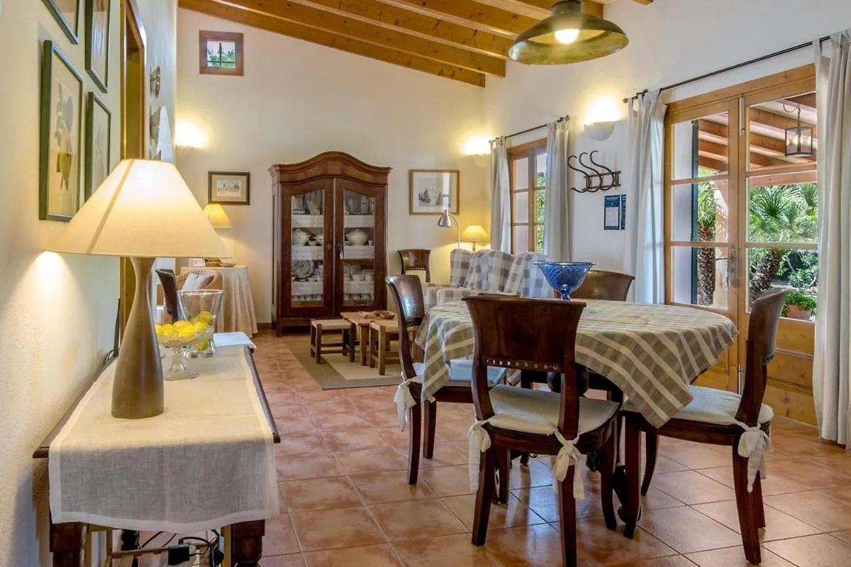 Alzina Villa Alcudia  0*, Alcudia (Mallorca) Spain